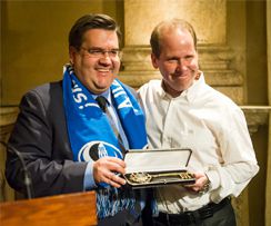 Les Carabins honorés à l'Hôtel de ville de Montréal