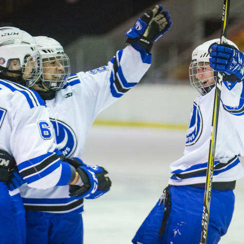 Les Carabins à un gain du titre provincial