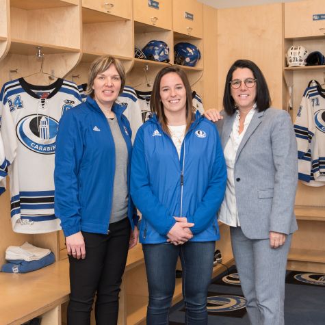 L’olympienne Mélodie Daoust avec les Carabins