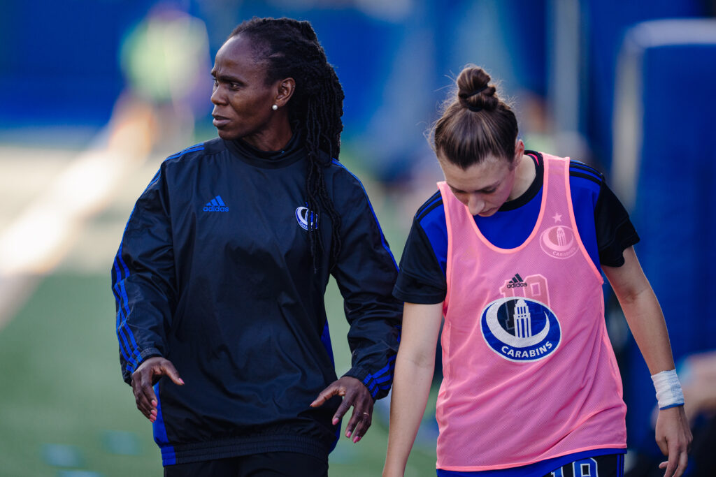 Lorie Thibault et Nadège Akamse