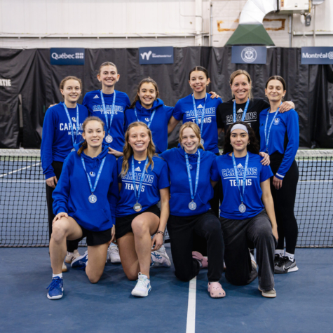Les femmes grimpent sur la deuxième marche du podium