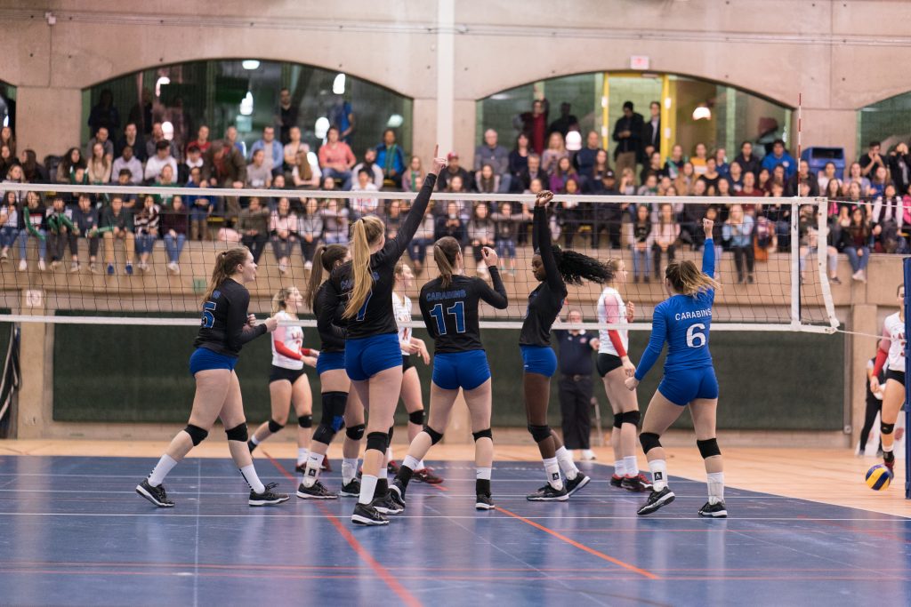 Volleyball féminin La première manche aux Carabins