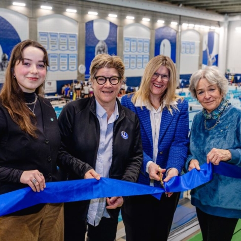 Inauguration de la piscine du CEPSUM : une première compétition depuis la fin des travaux majeurs