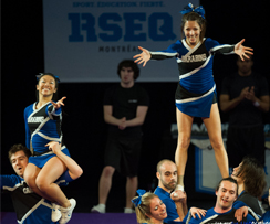 L'équipe de cheerleading mise sur un nouveau personnel d'entraîneurs