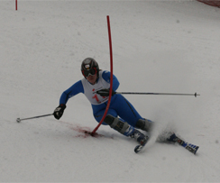 Cousineau gagne et chute