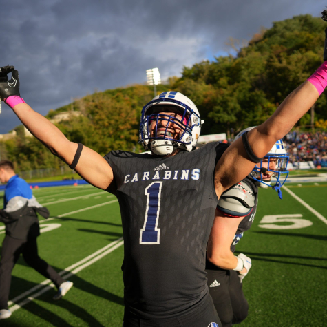 Les Carabins blanchissent le Rouge et Or