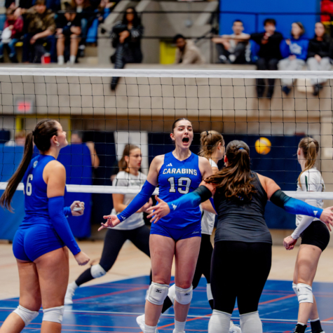 Les Carabins infligent le premier revers de la saison à Sherbrooke